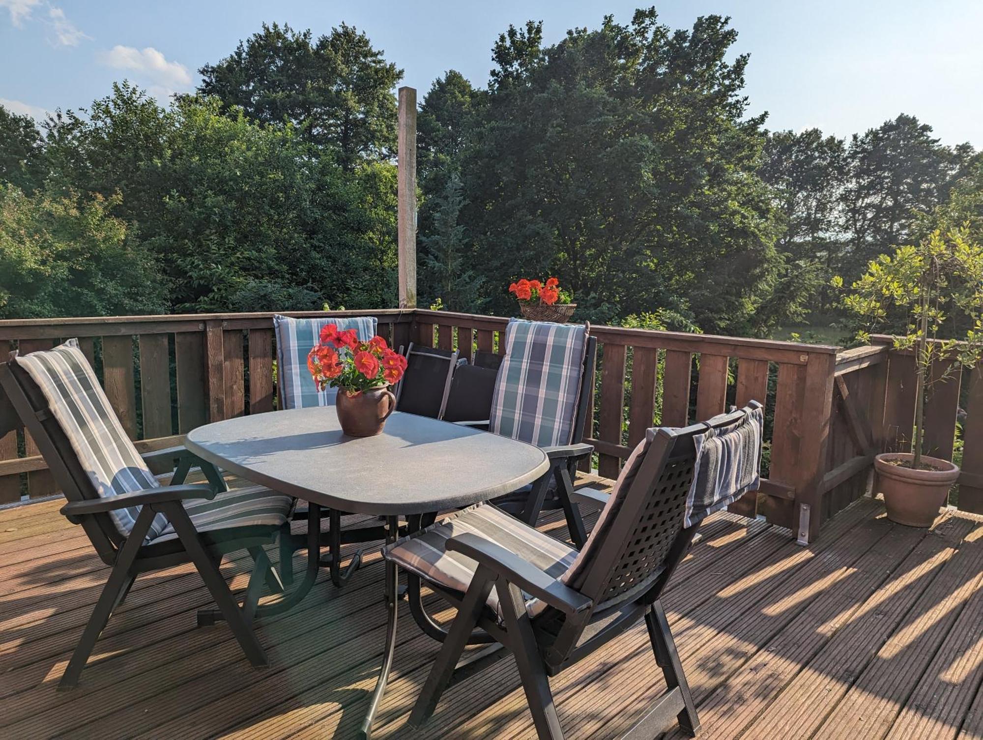 Landleben Eichenhof Aparthotel Himbergen Luaran gambar